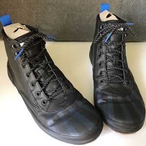 Keds SCOUT SPLASH Lace-Up WATER PROOF Sneakers 9.5